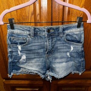 Cello Jean Shorts Size Small.